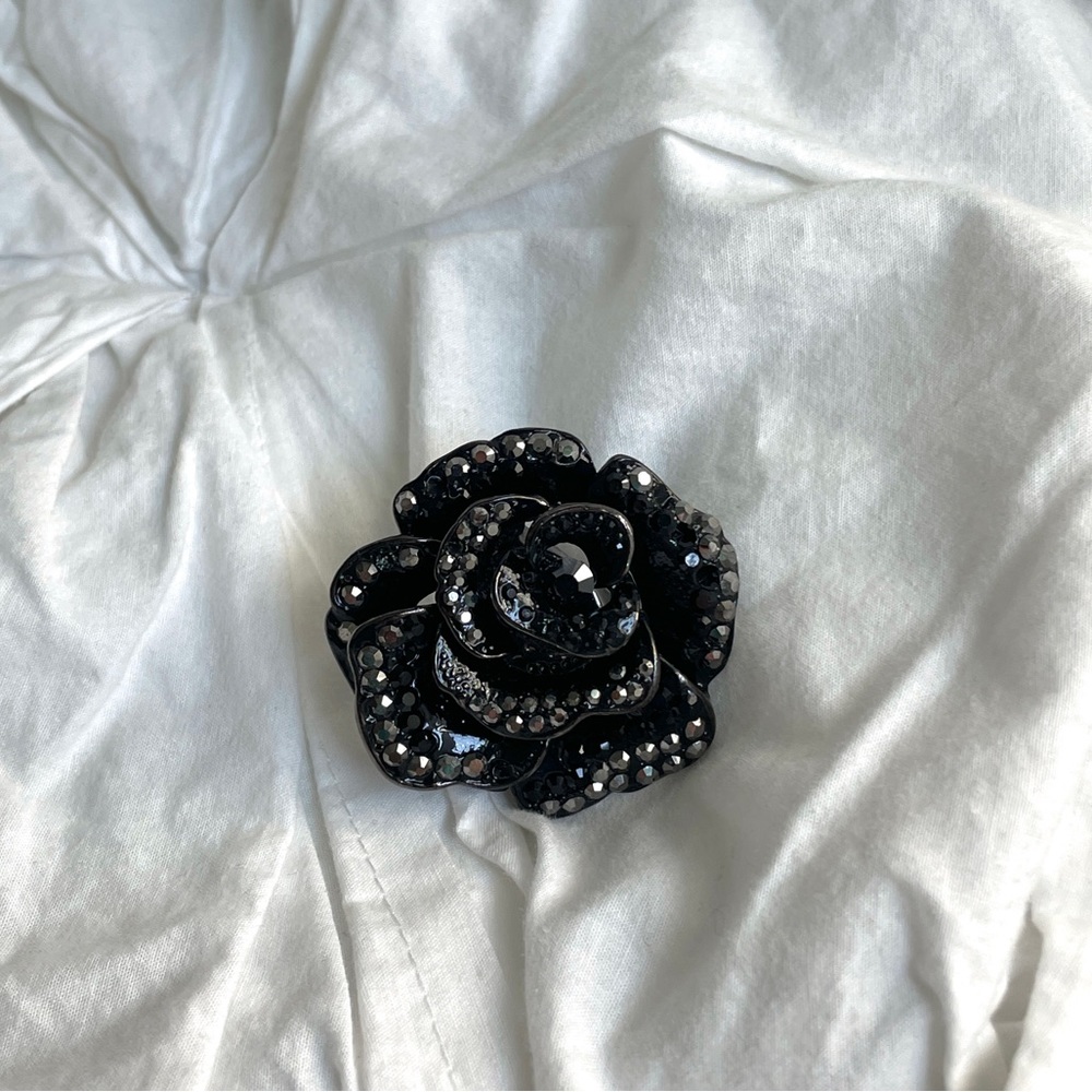 Black Rose Ring
